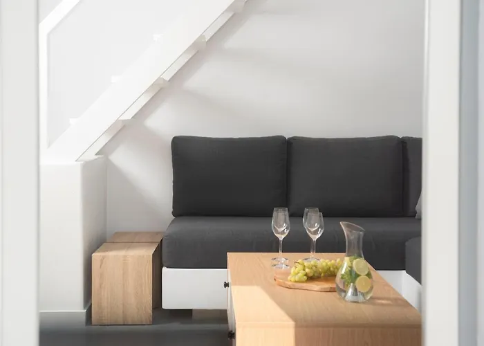 White Orchid מלון דירות