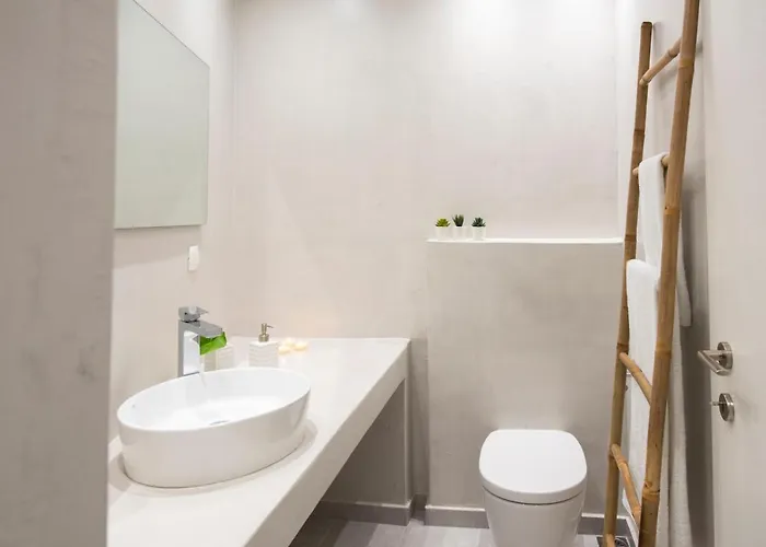 White Orchid Aparthotel Vothon