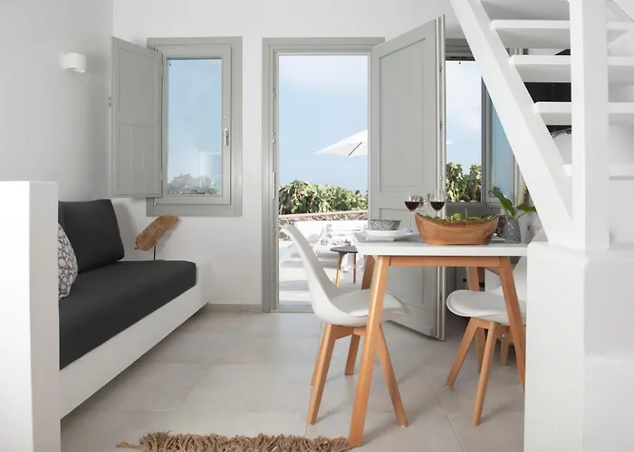 Aparthotel White Orchid 4*