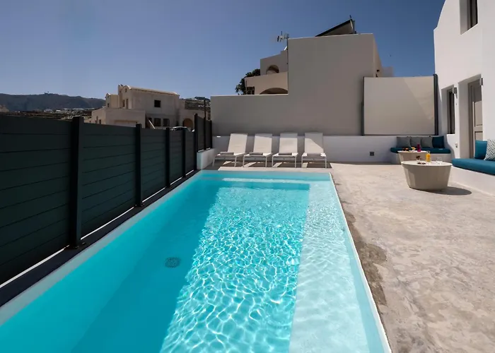 Aparthotel White Orchid 4*