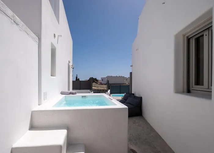 White Orchid Aparthotel