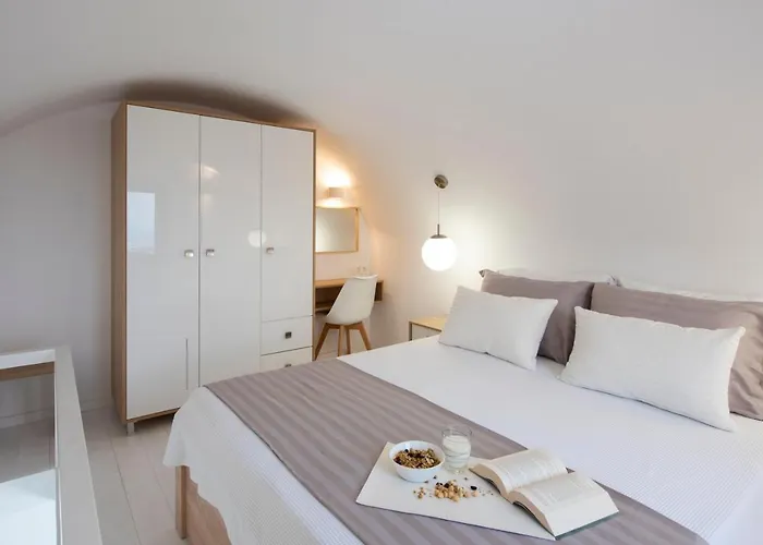 White Orchid Aparthotel Vóthon