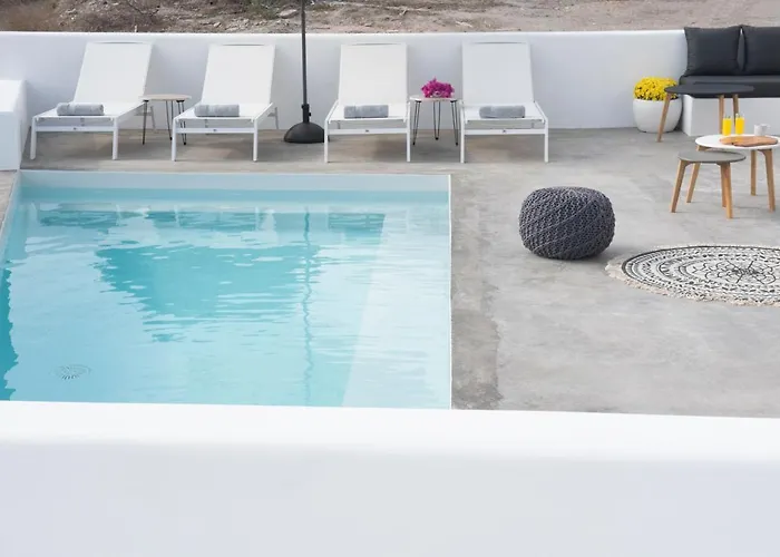 White Orchid Aparthotel