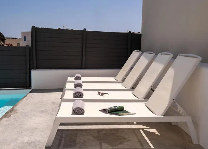 White Orchid Aparthotel 4*